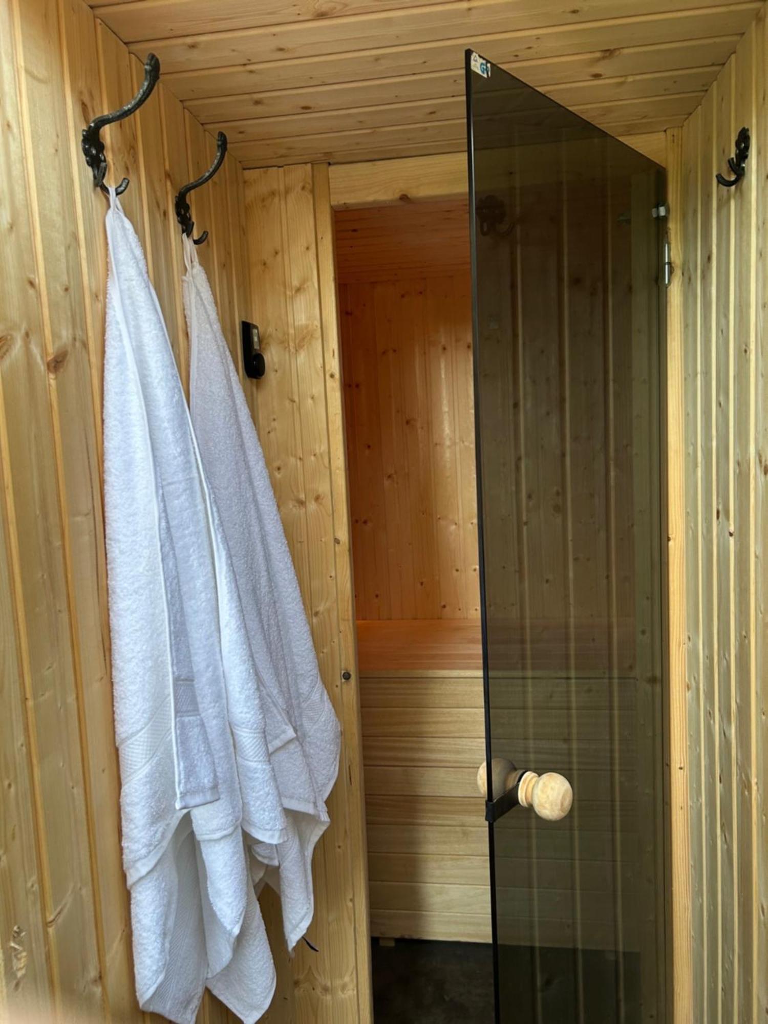 In De Bocht - Hottub Sauna Gemonde ภายนอก รูปภาพ